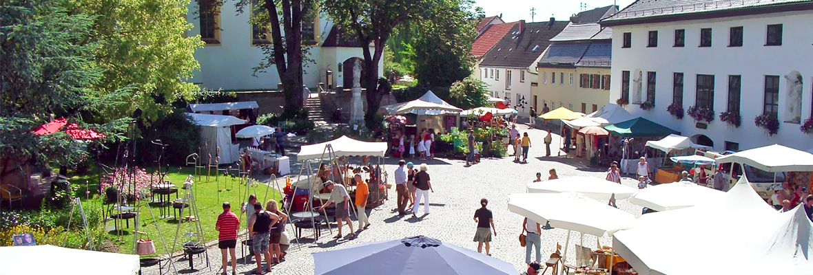 Kunsthandwerkermarkt Waal